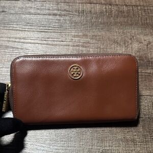 Tory Burch Tan Leather Zip Wallet